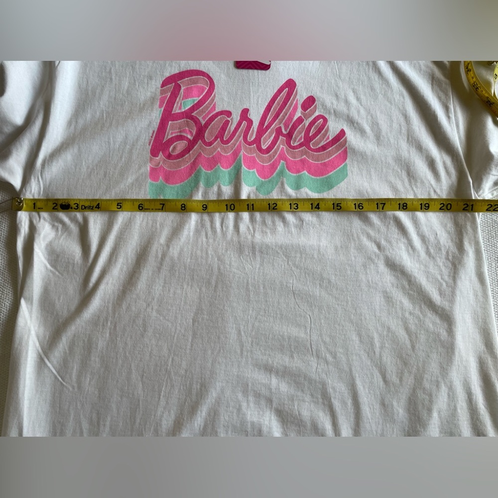 Barbie. Women’s T- Shirt. New - Picture 4 of 5